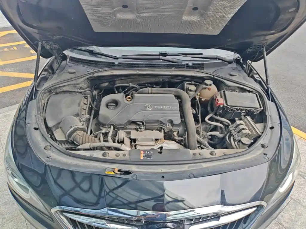 Buick LaCrosse — миниатюра 20