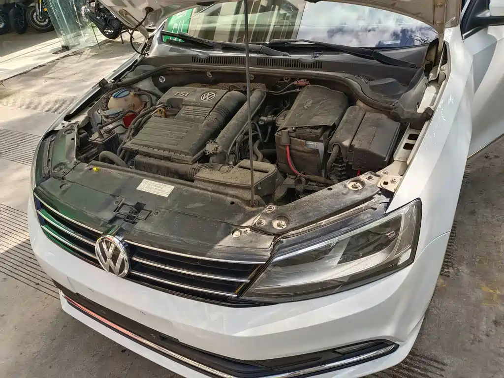 Volkswagen Sagitar — миниатюра 20