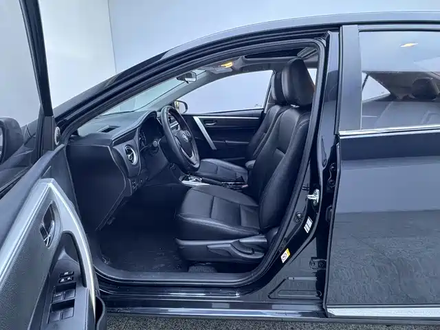 Toyota Corolla — миниатюра 5