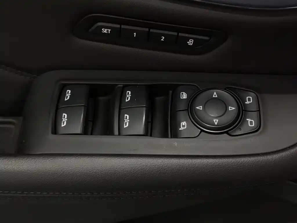 Buick Enclave 2020 28T Premium Flagship