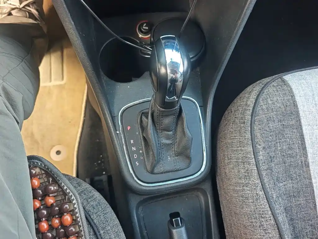 Volkswagen Polo — миниатюра 14