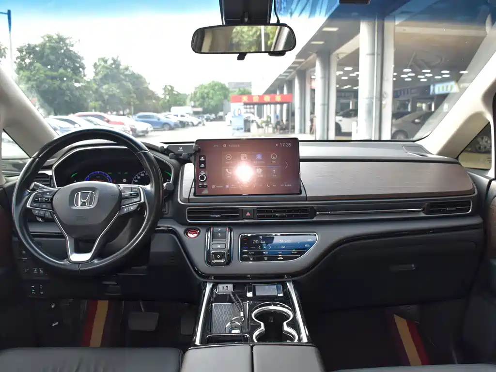 Honda Odyssey — миниатюра 5