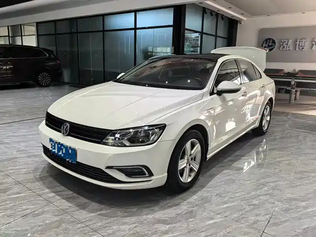 Volkswagen Lamando