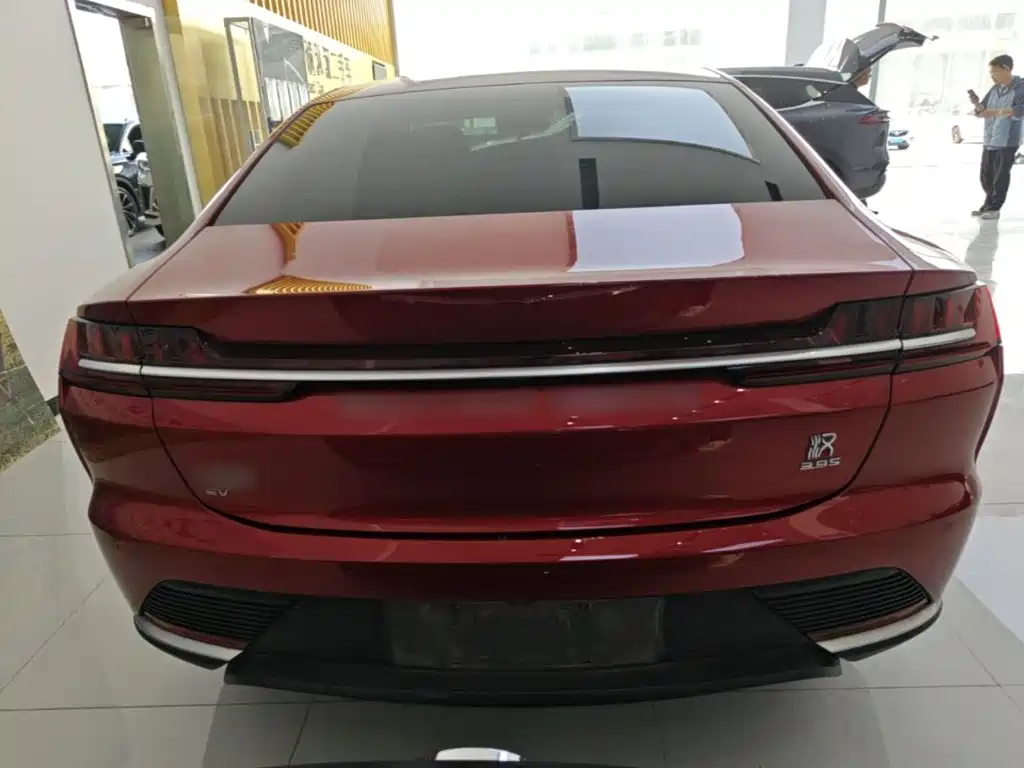 BYD Han — миниатюра 6