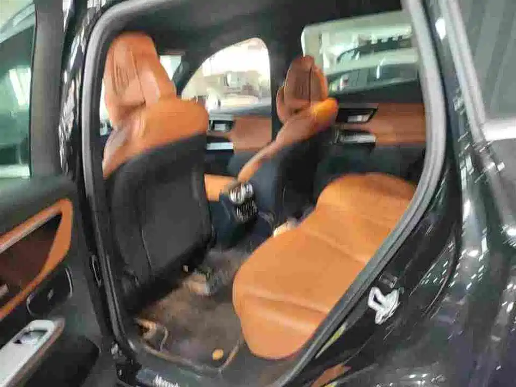 Mercedes-Benz GLC — миниатюра 5