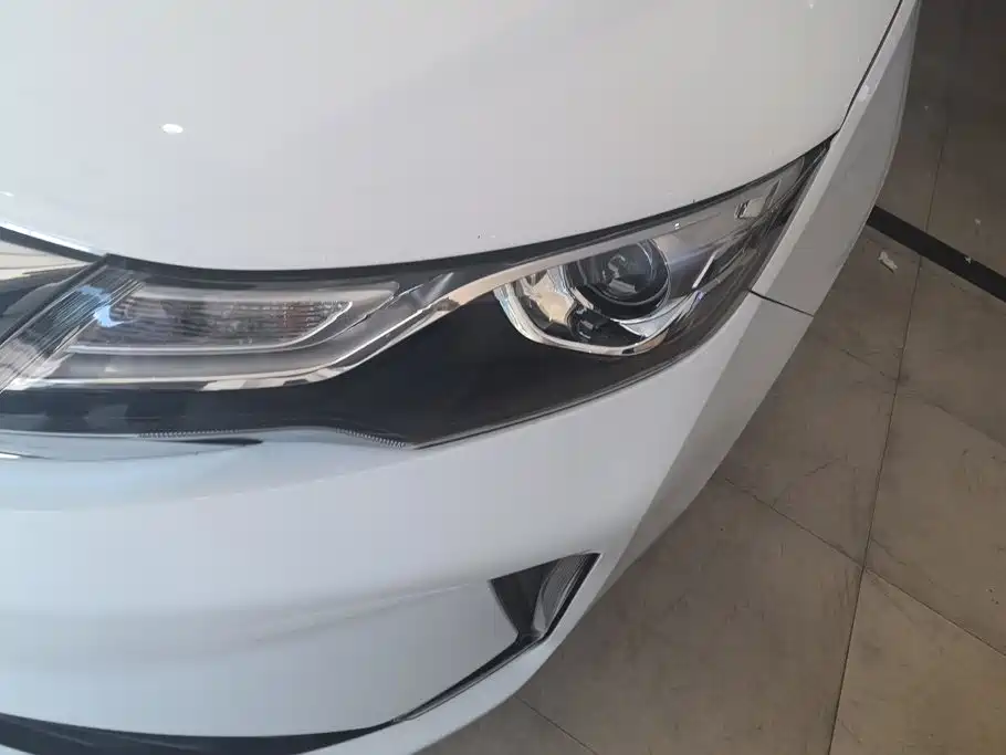 Geely Emgrand GL — миниатюра 5