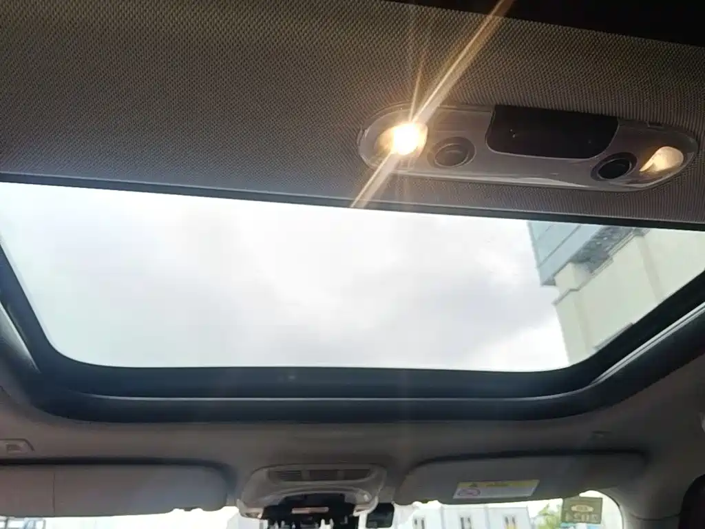 MINI Mini Clubman — миниатюра 18