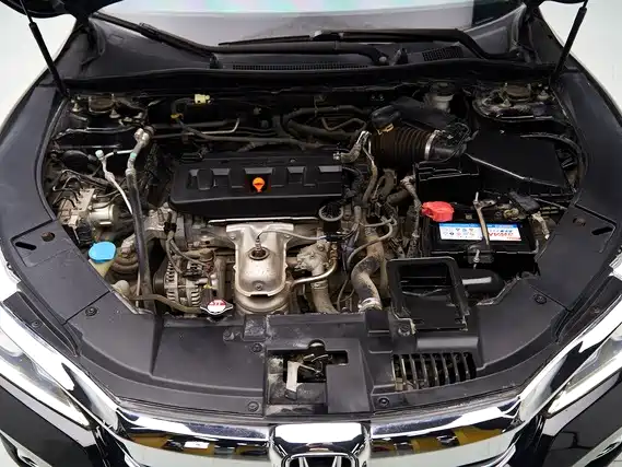 Honda Accord — миниатюра 19
