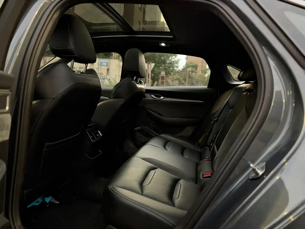 Geely Xingrui — миниатюра 9