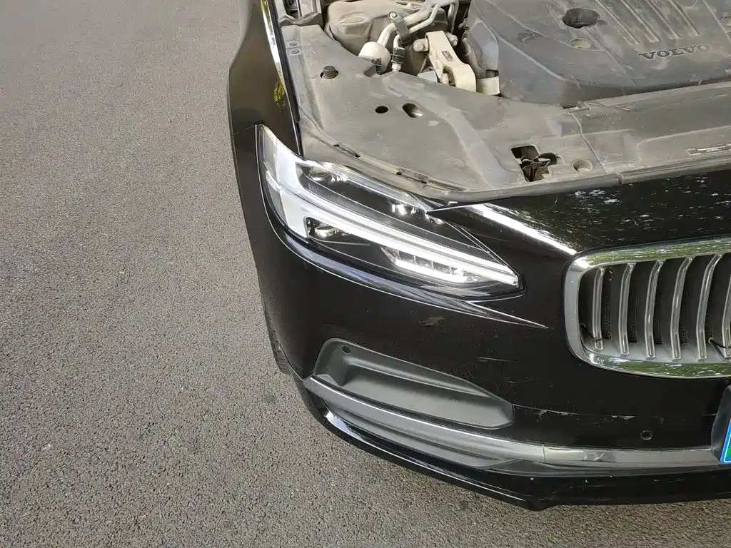 Volvo S90 — миниатюра 7