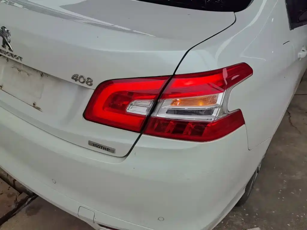 Peugeot 408 — миниатюра 8