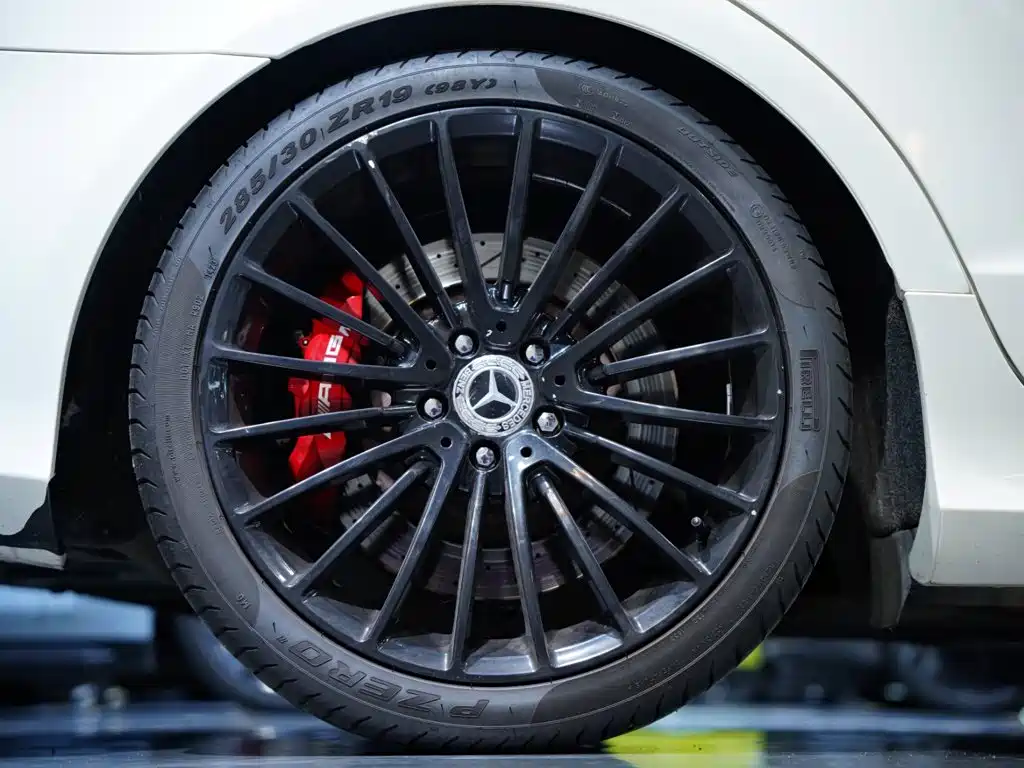Mercedes-Benz CLS AMG — миниатюра 2