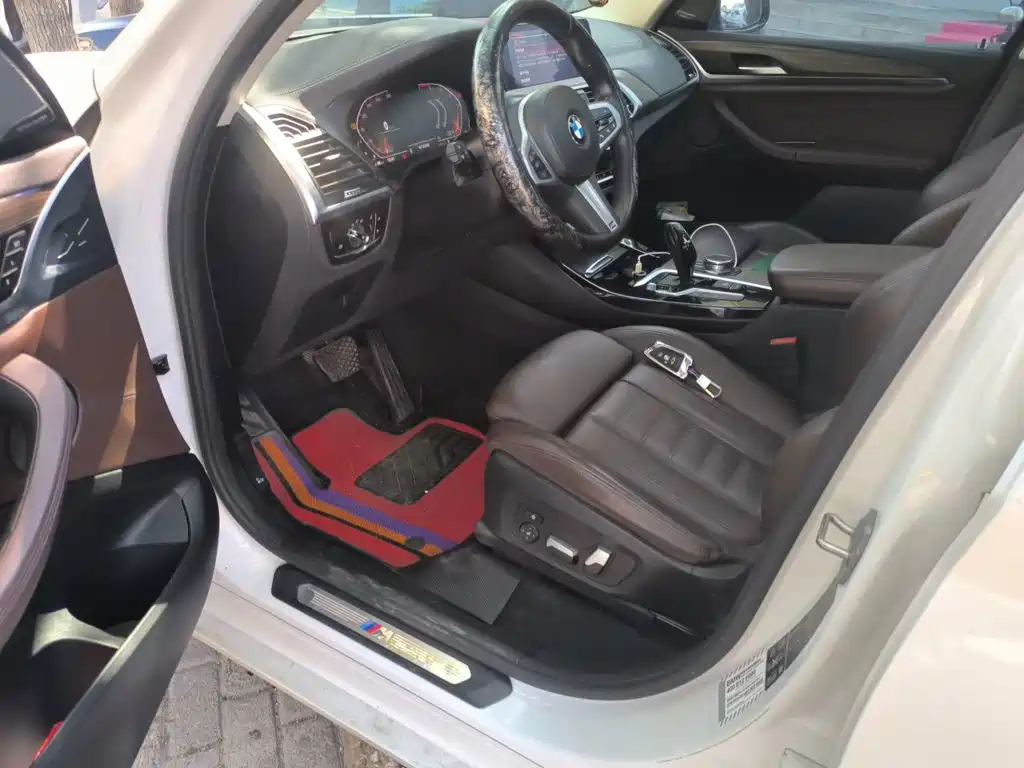 BMW X3 — миниатюра 17