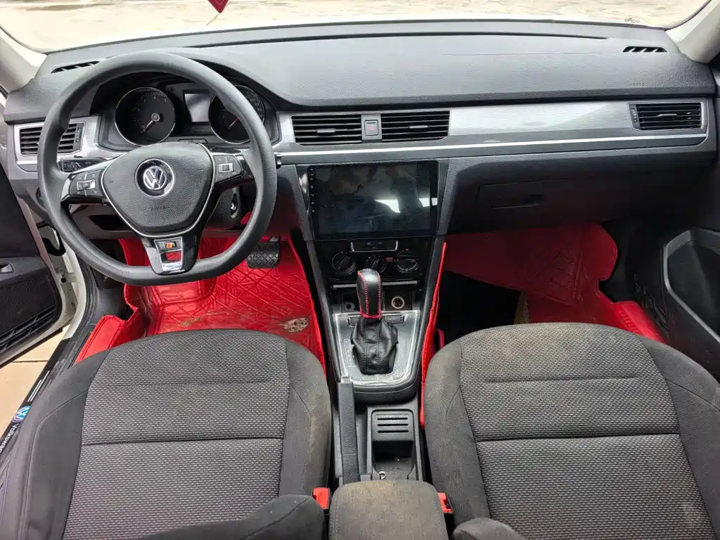 Volkswagen Bora — миниатюра 9