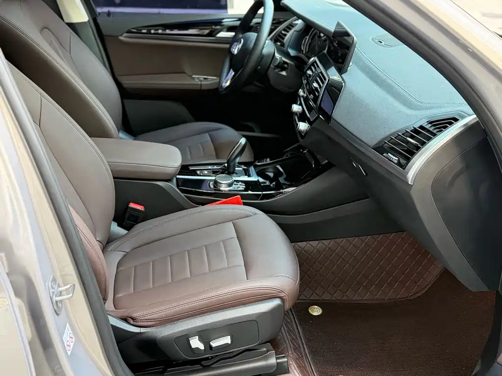 BMW X3 — миниатюра 7