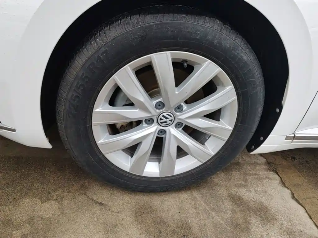 Volkswagen CC — миниатюра 23