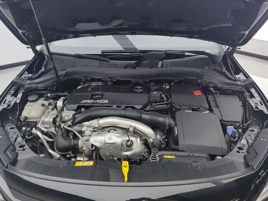 Mercedes-Benz GLA AMG — миниатюра 10