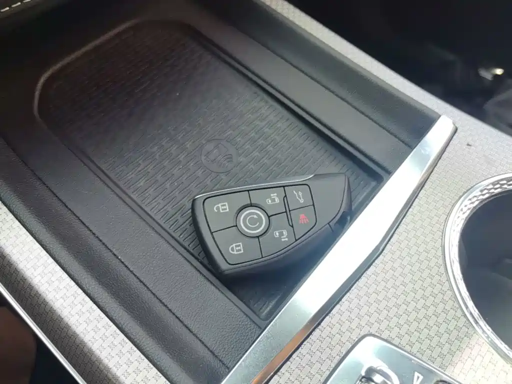 Cadillac XT5 — миниатюра 13