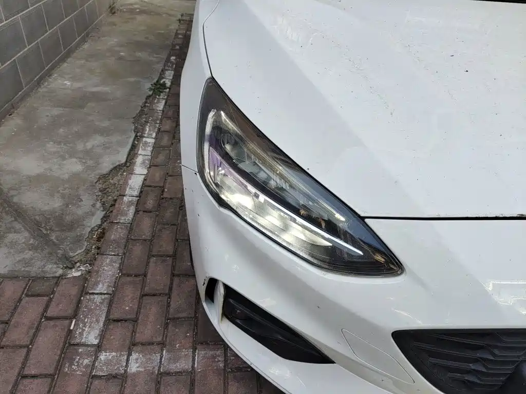 Ford Focus — миниатюра 7