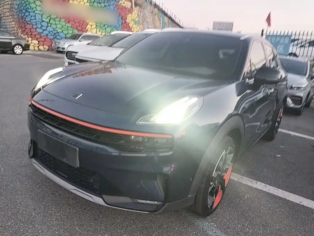 Lynk & Co 06 — миниатюра 2