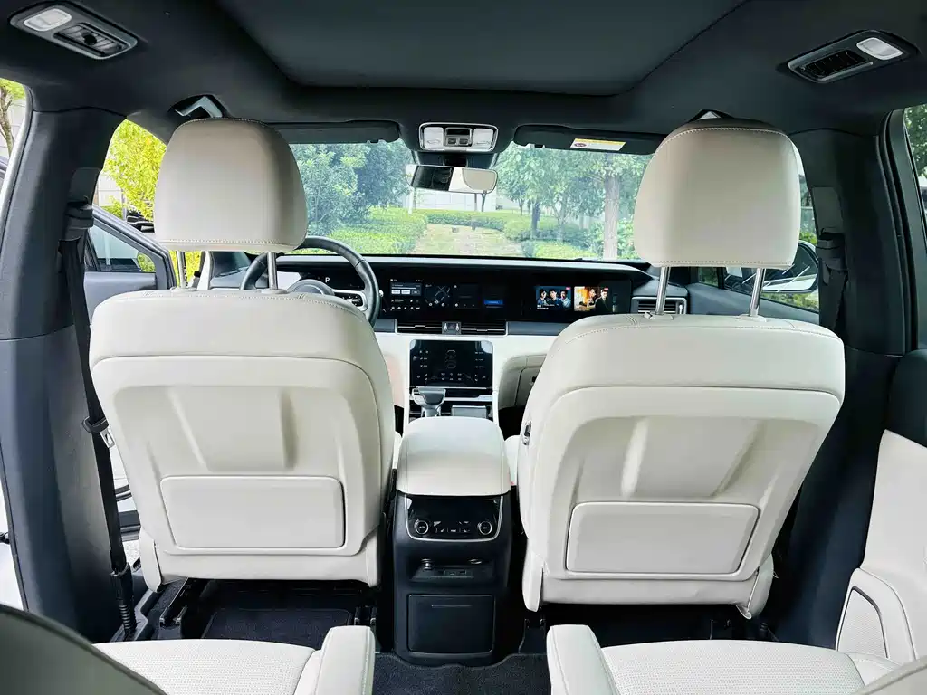 Li Auto Li ONE — миниатюра 7