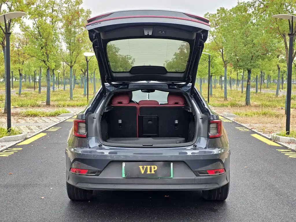 Polestar Polestar 2 — миниатюра 25