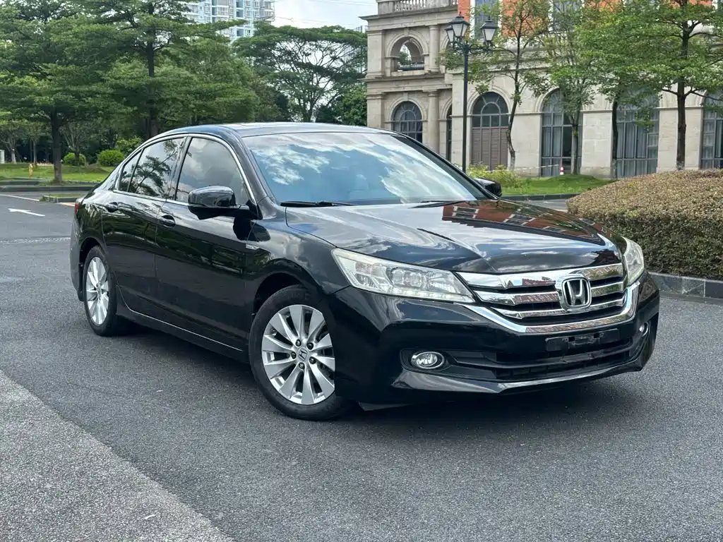 Honda Accord — миниатюра 3