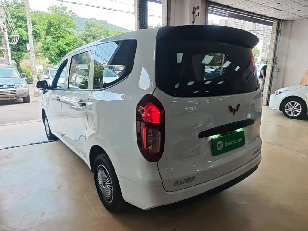 Wuling Hongguang EV — миниатюра 5