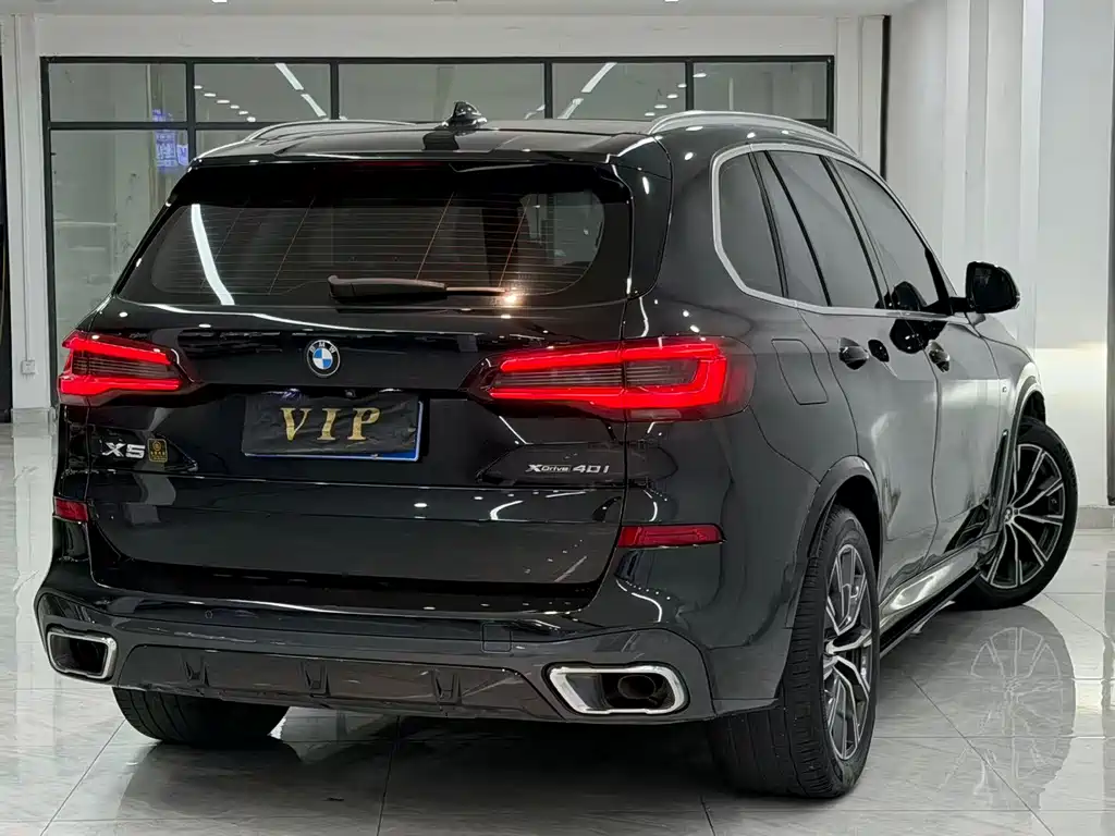 BMW X5 (Import) — миниатюра 9