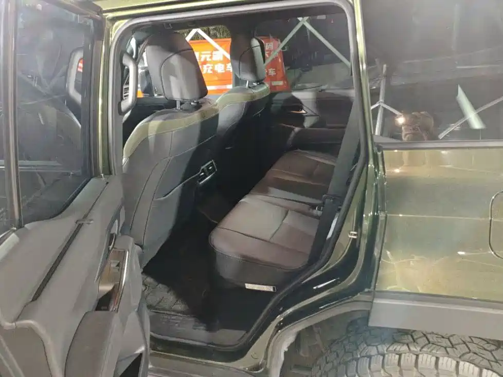 Lexus GX — миниатюра 5