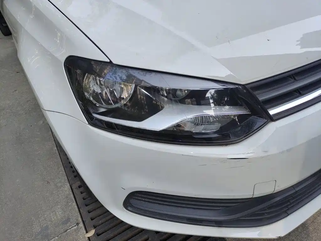 Volkswagen Polo — миниатюра 7