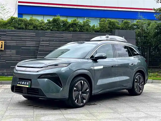 2025 BYD Tang