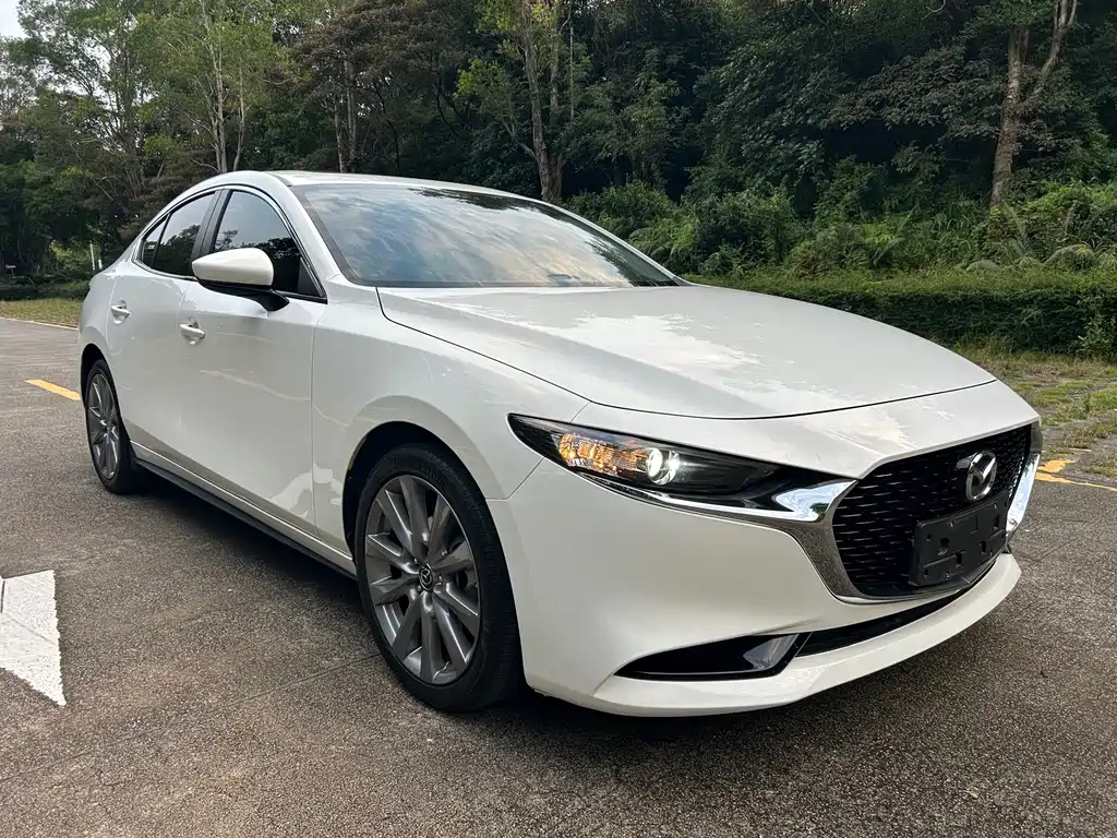 Mazda 3 Axela — миниатюра 3