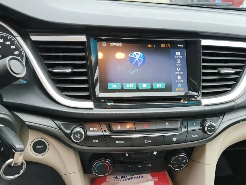 Buick Excelle — миниатюра 13