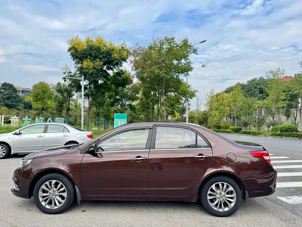 Geely Vision — миниатюра 11