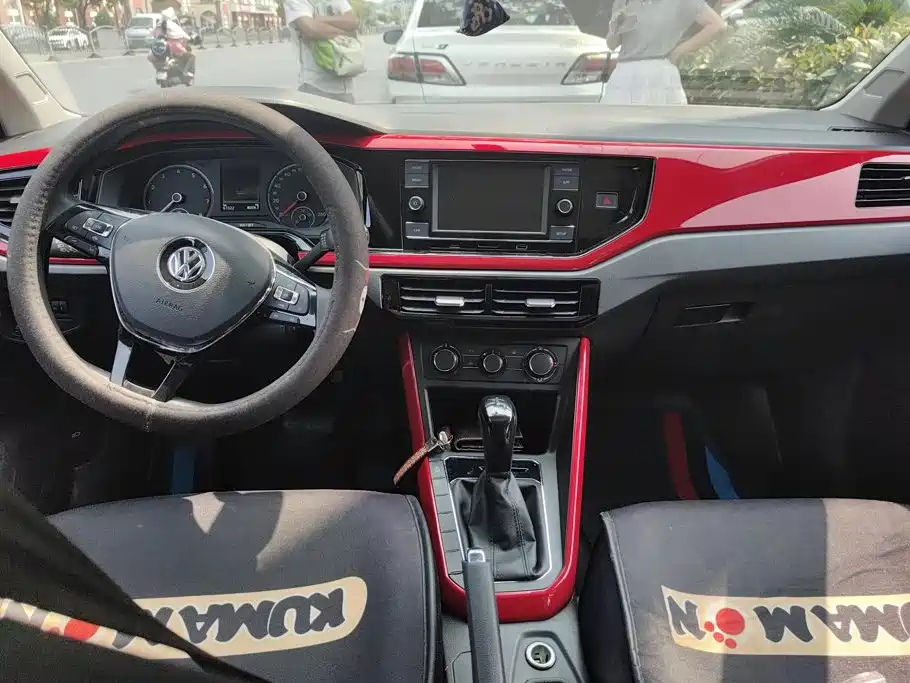 Volkswagen Polo — миниатюра 12