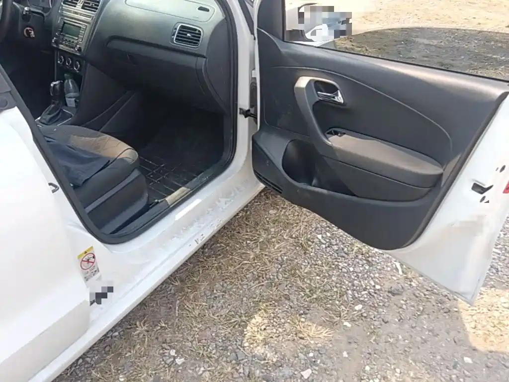Volkswagen Polo — миниатюра 9