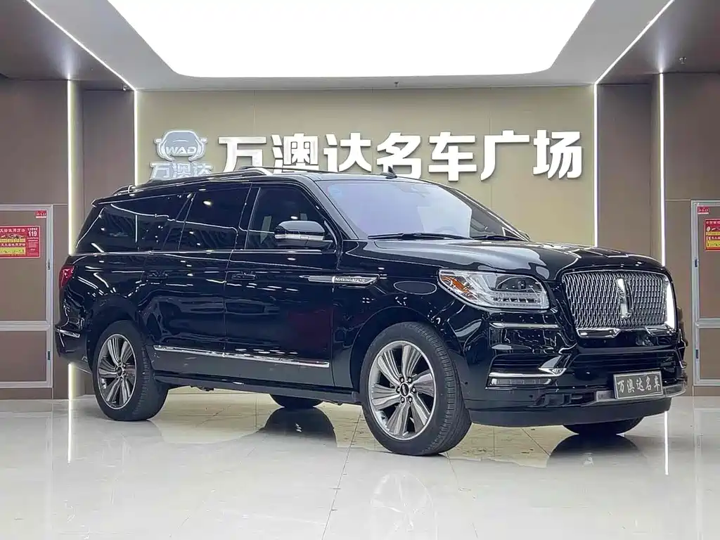 Lincoln Navigator — миниатюра 3