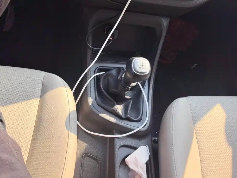 Wuling Hongguang V — миниатюра 16