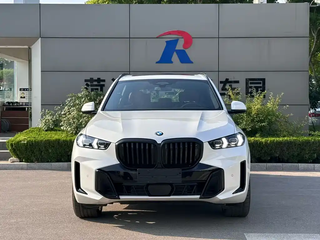 BMW X5 2025 xDrive 40Li Premium M Sport