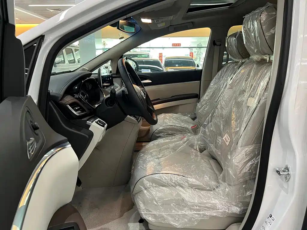 Buick GL8 2021 652T Luxury