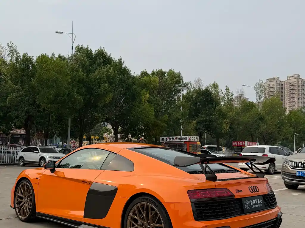 Audi R8 — миниатюра 2