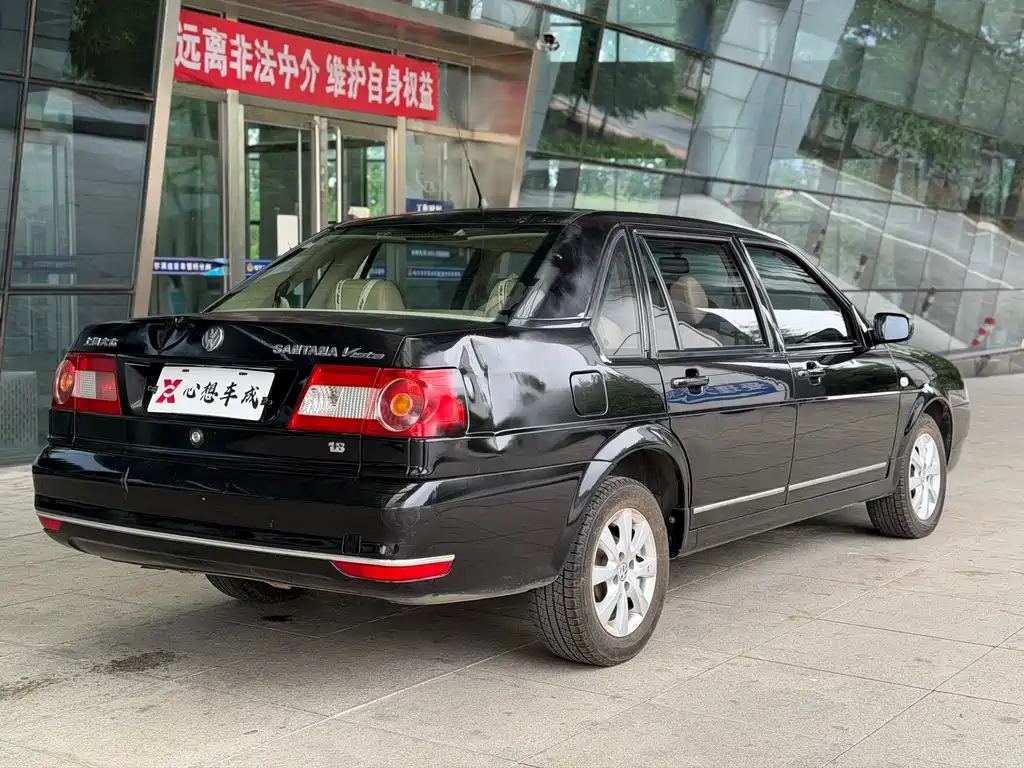 Volkswagen Santana 2008 1.8L MT Comfort