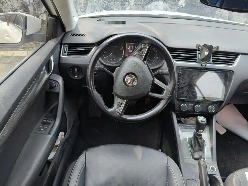 Skoda Octavia — миниатюра 6