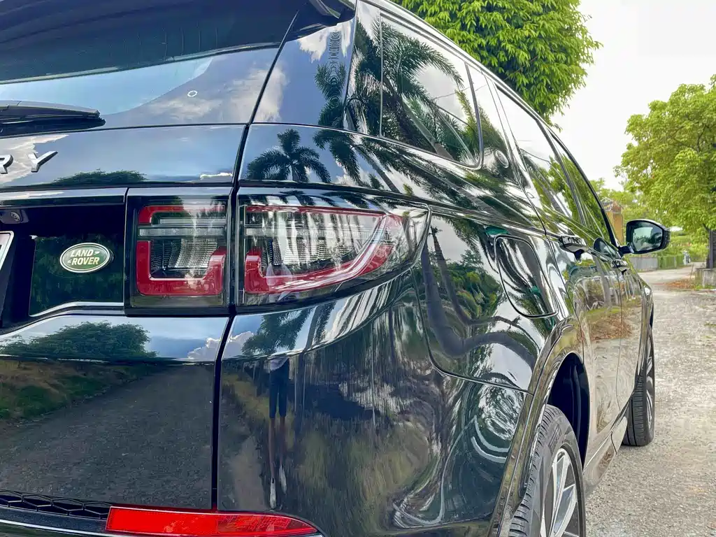 Land Rover Discovery Sport Hybrid — миниатюра 9
