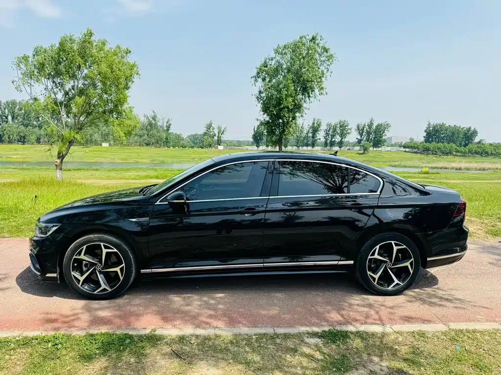 Volkswagen Magotan — миниатюра 8