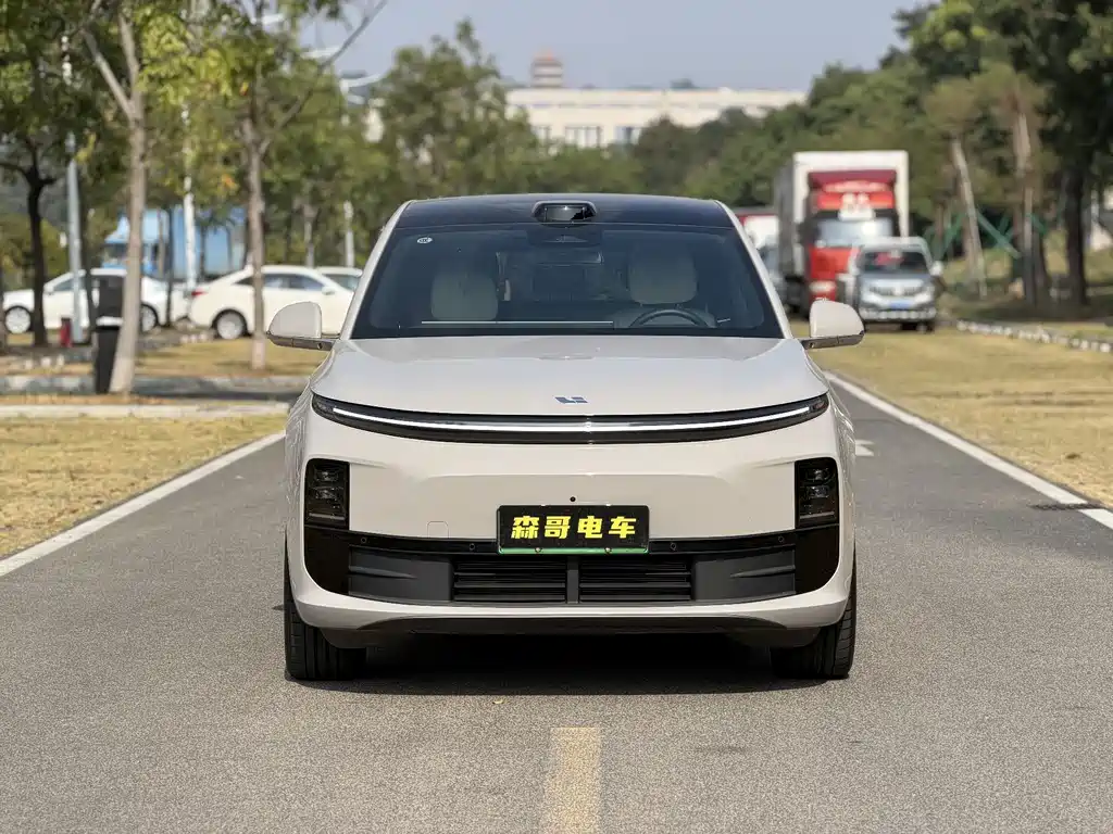 Li Auto IDEAL L6