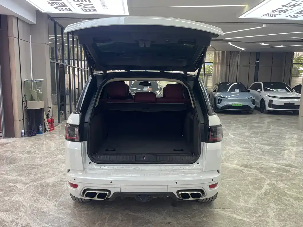 Land Rover Sport — миниатюра 7