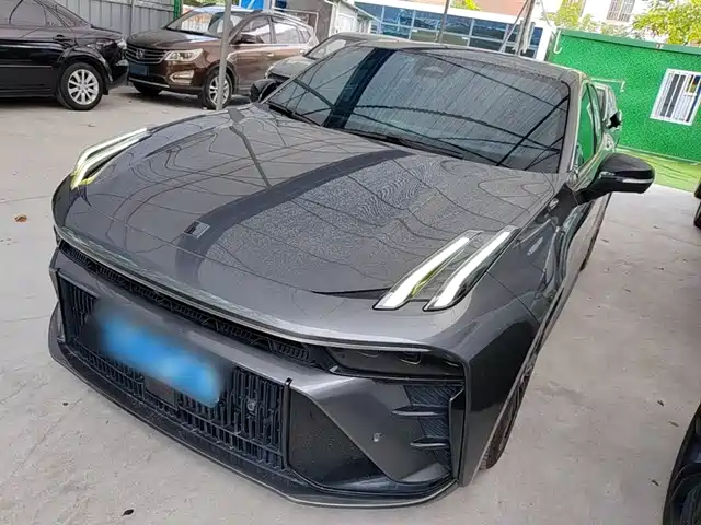 2023 Lynk & Co 03