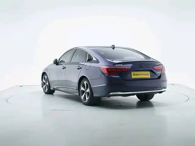 Honda Inspire — миниатюра 7